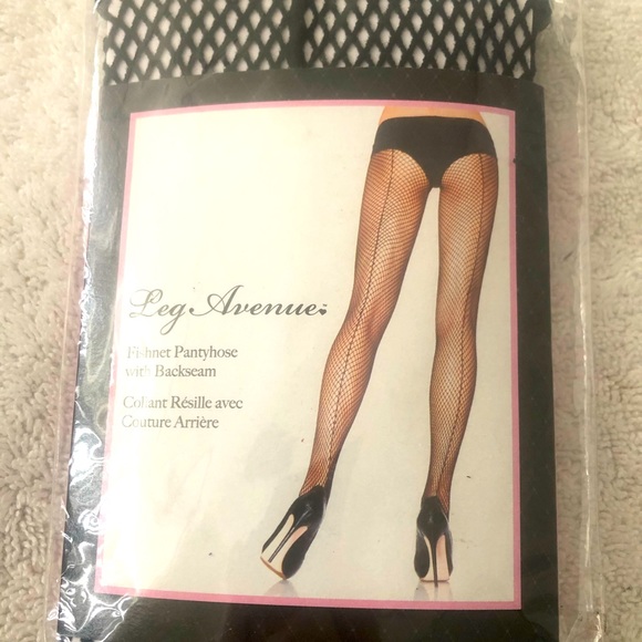 🌞 NWT Leg Avenue Black Fishnet pantyhose Nylons Backseam One Size Fits most - Picture 1 of 7